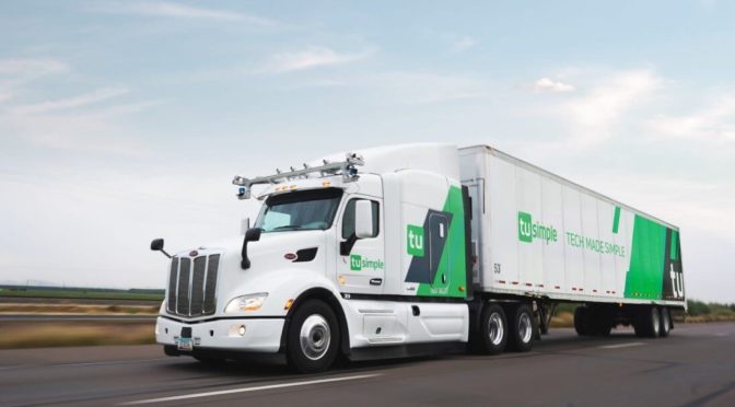 ups con camion a guida autonoma
